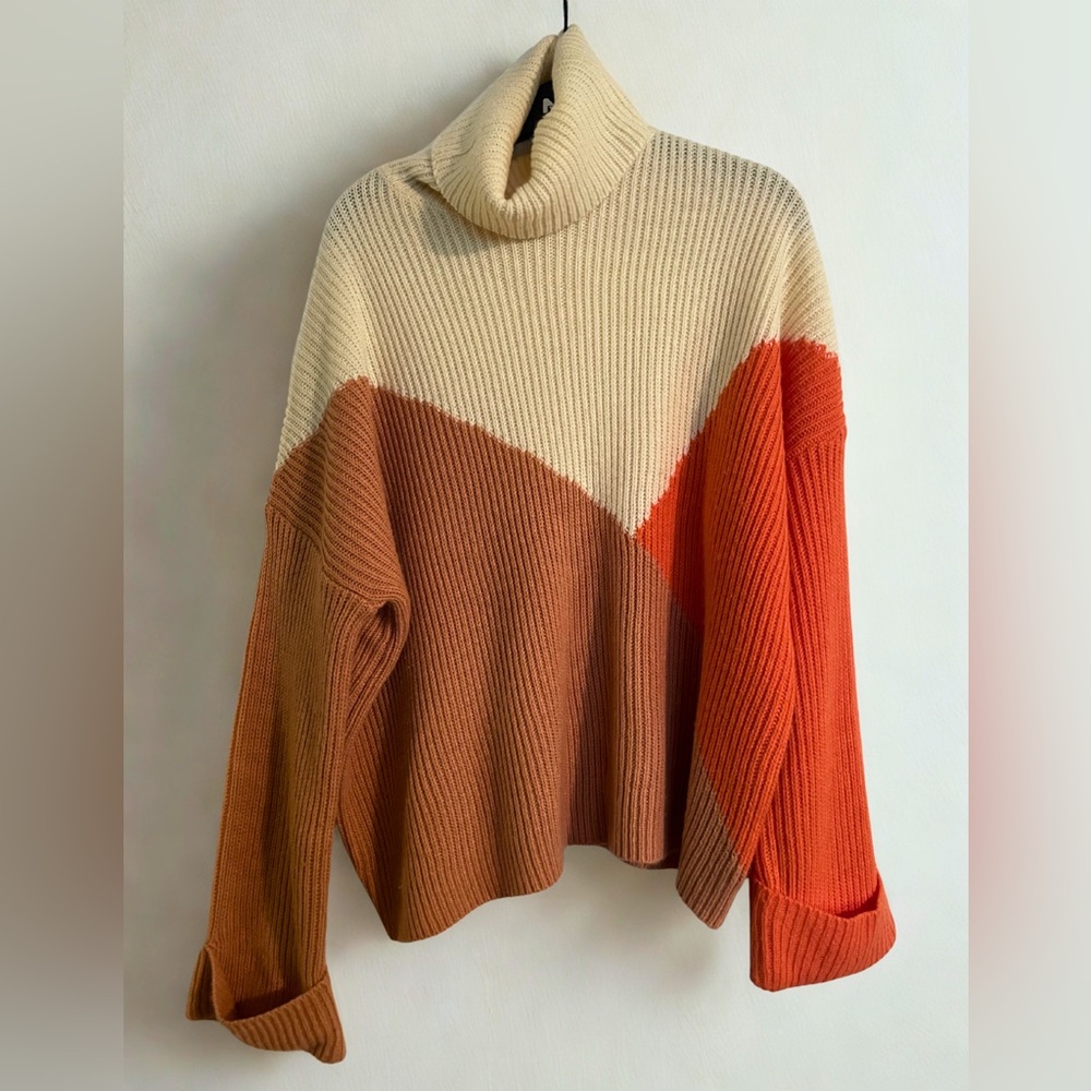 Pink Lily Tri-Tone Turtleneck Sweater